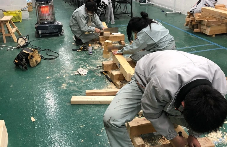 女性も活躍できる！未経験者歓迎の大工見習いを大募集！