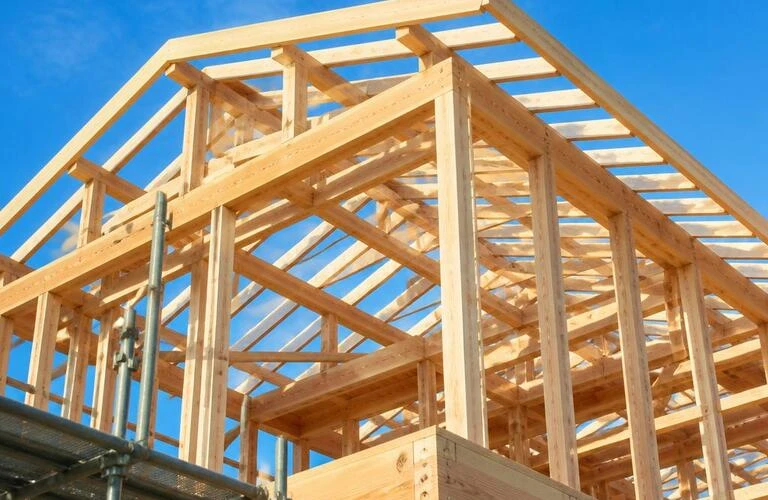 新しい技能を身につけて、住宅建設の第一線へ！