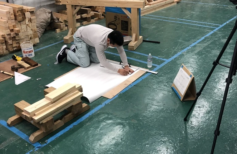 未経験から大工のプロになる！木造建築の世界で技術を磨こう